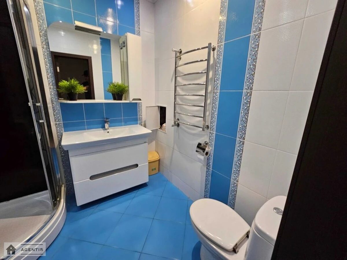 Сдам квартиру 1 комната, 42 m², 8 эт./16 этажей. 39, Алматинська вул., Киев. 