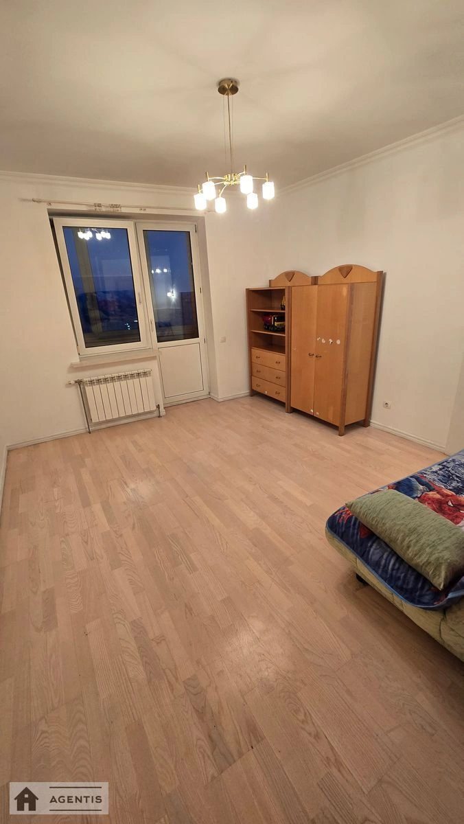 Сдам квартиру 3 комнаты, 110 m², 20 эт./23 этажа. 16, Костянтина Данькевича вул., Киев. 