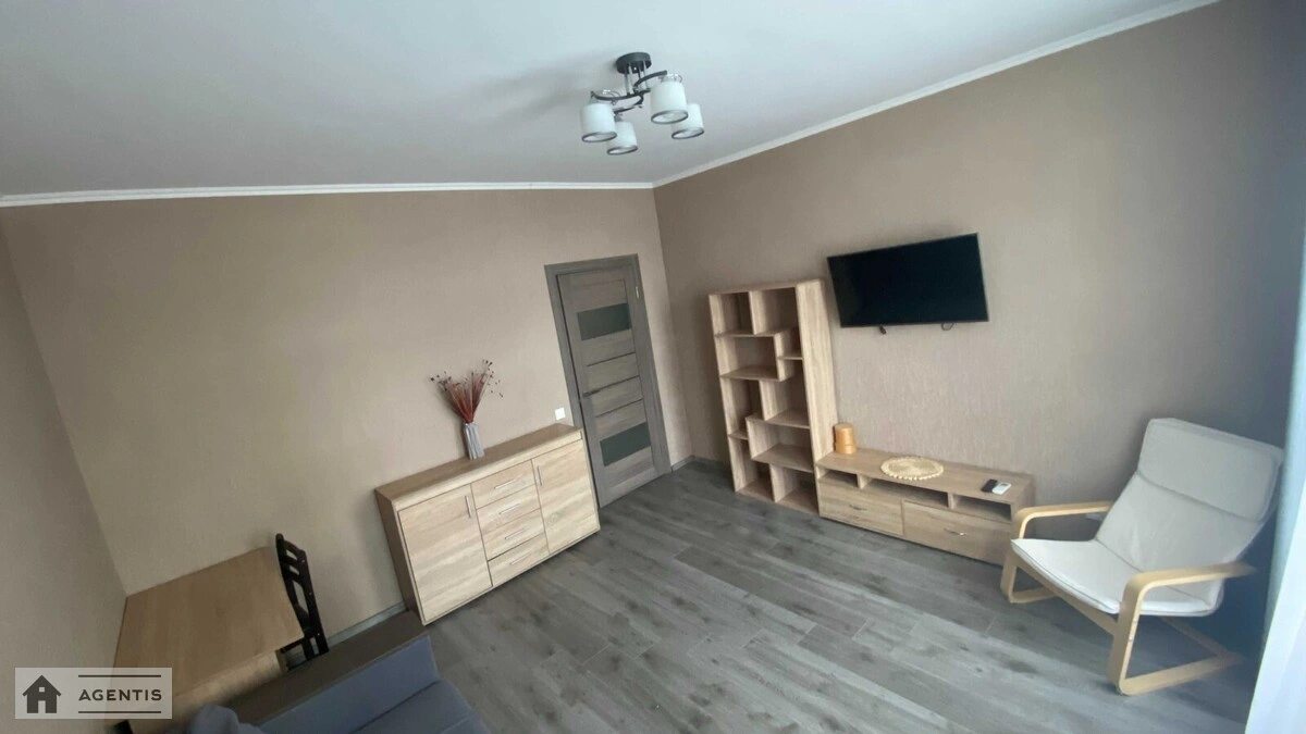 Здам квартиру 1 кімната, 44 m², 12 пов./16 поверхів. 65, Берестейський просп. (Перемоги), Київ. 