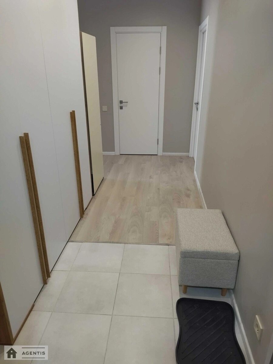 Сдам квартиру 2 комнаты, 45 m², 16 эт./25 этажей. 2, Новополевая 2, Киев. 