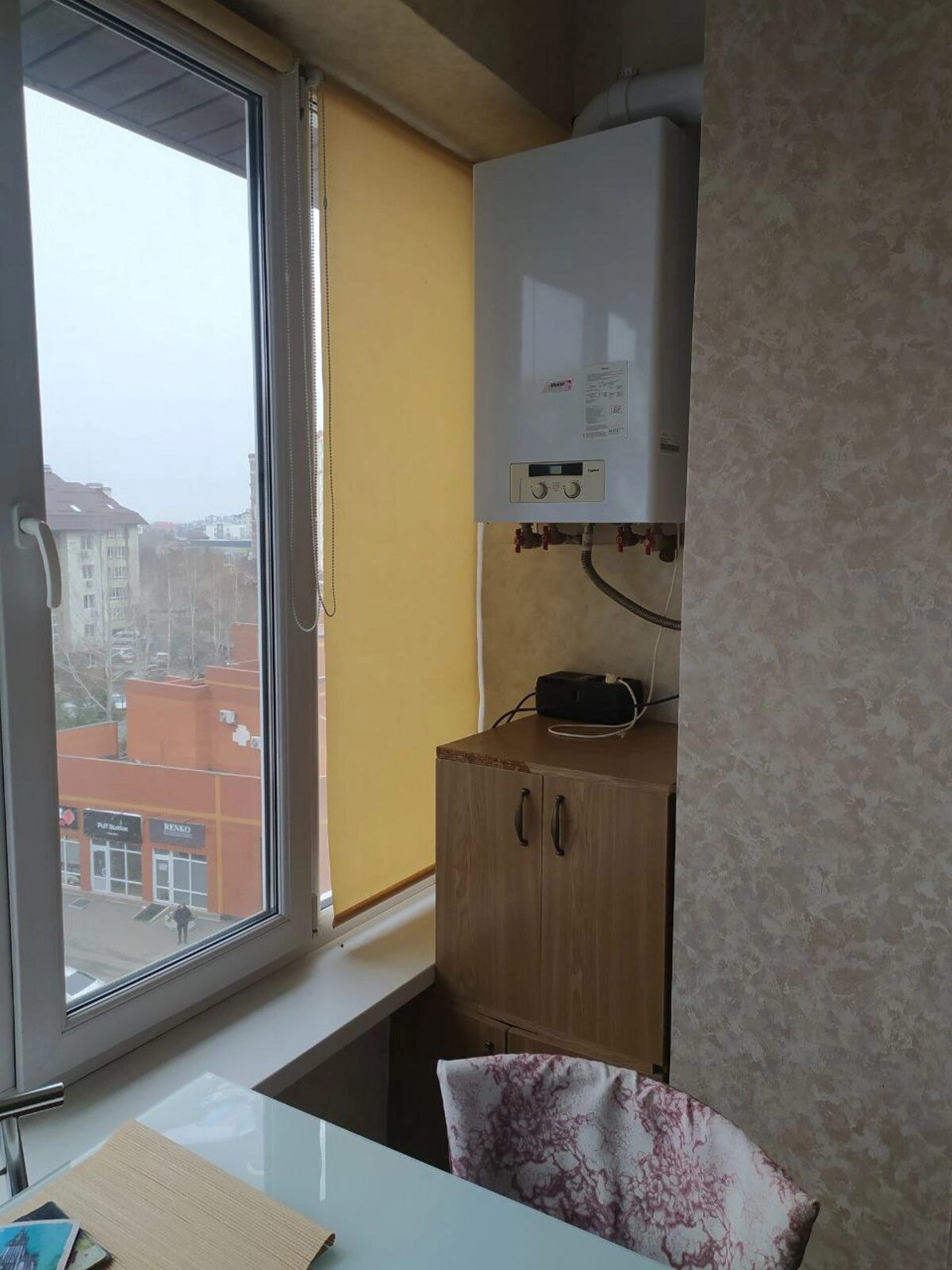 Apartments for sale 1 room, 39 m², 6th fl./6 floors. 11, Myru , Petropavlovskaya  Borshchahovka. 