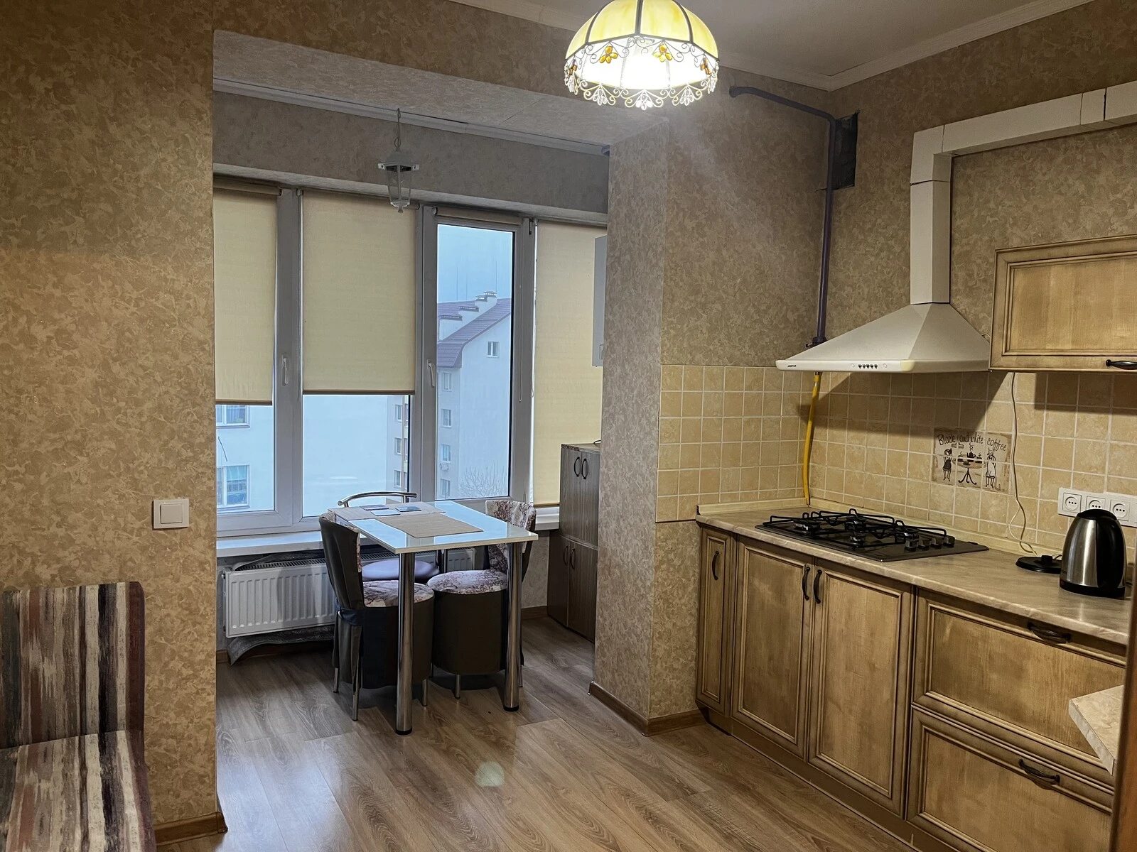 Apartments for sale 1 room, 39 m², 6th fl./6 floors. 11, Myru , Petropavlovskaya  Borshchahovka. 