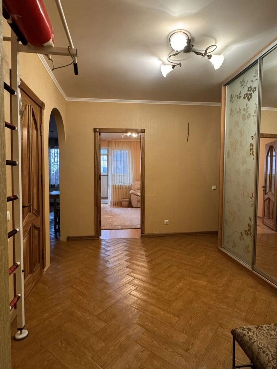 Apartments for sale 2 rooms, 67 m², 7th fl./15 floors. 6, Kadetskiy Gay 6, Kyiv. 