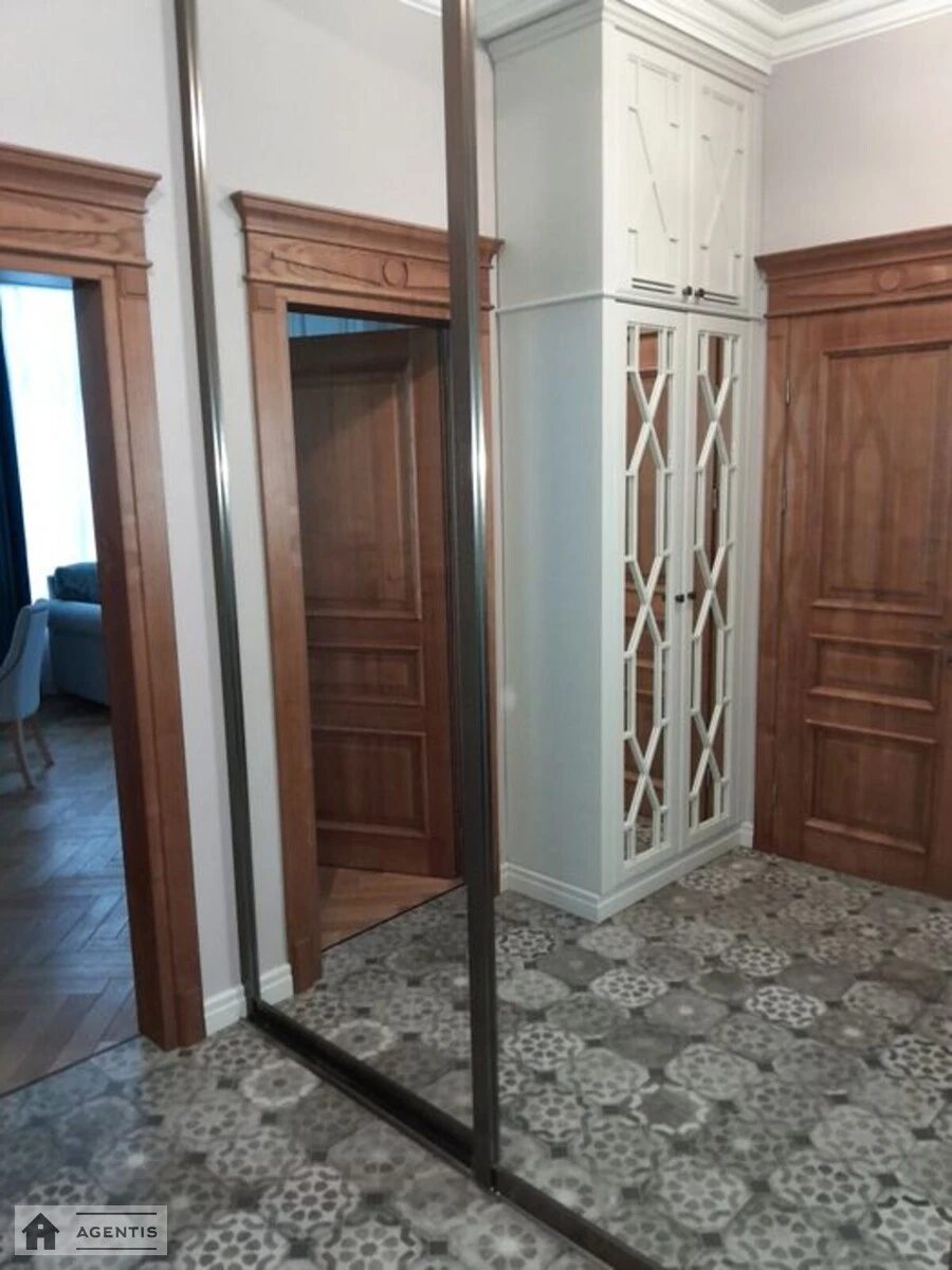 Сдам квартиру 2 комнаты, 57 m², 10 эт./24 этажа. 11, Іоанна Павла ІІ вул. (Патріса Лумумби), Киев. 