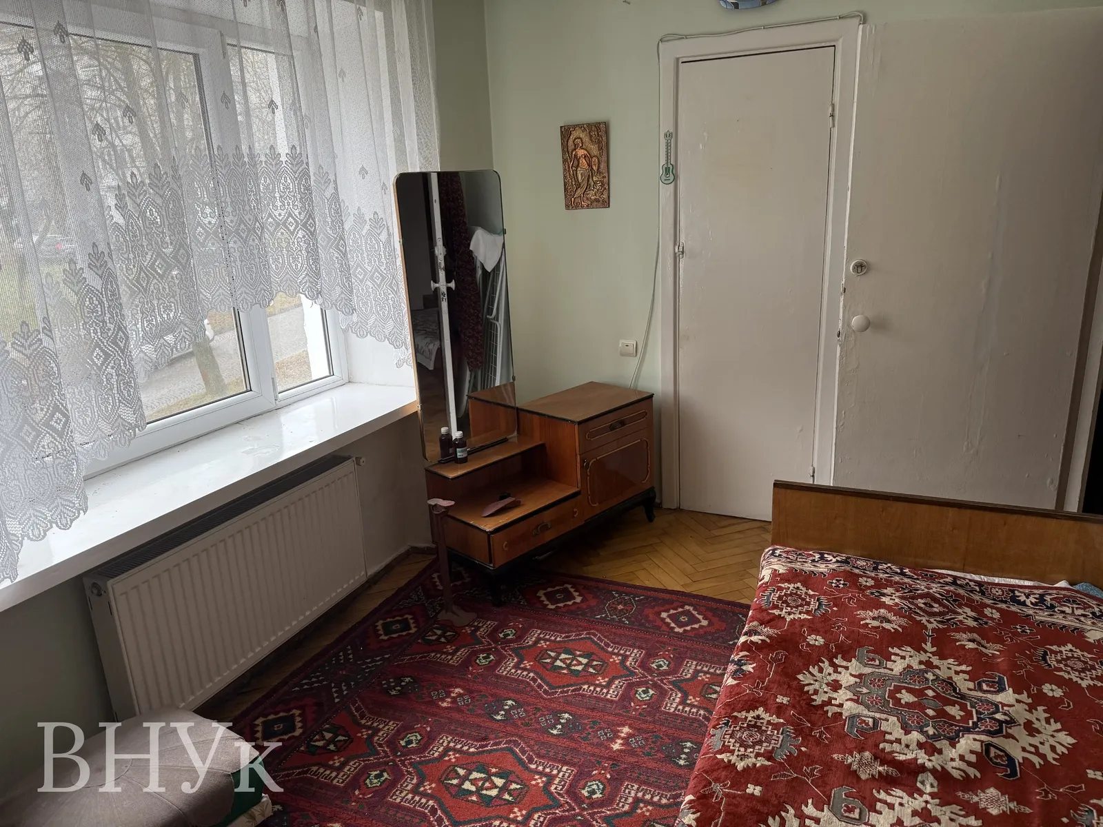 Apartments for sale 2 rooms, 43 m², 2nd fl./5 floors. Druzhby vul., Ternopil. 