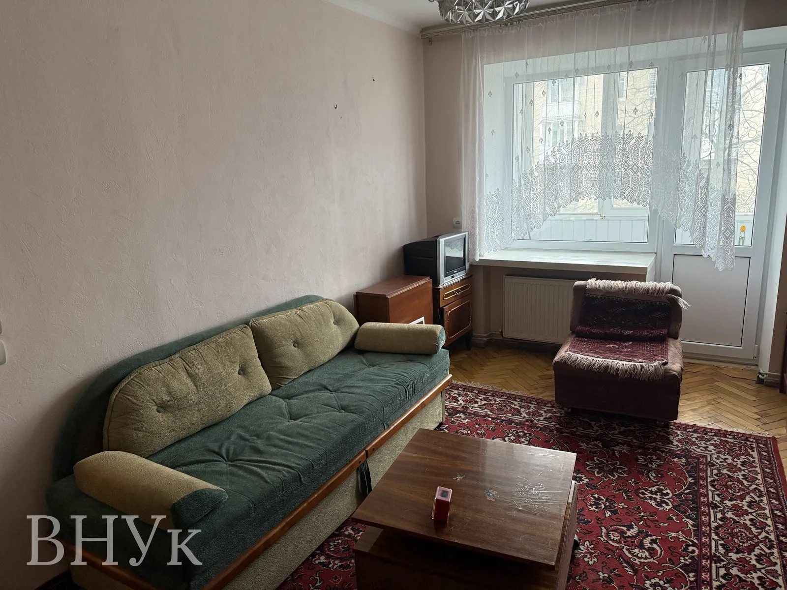 Apartments for sale 2 rooms, 43 m², 2nd fl./5 floors. Druzhby vul., Ternopil. 