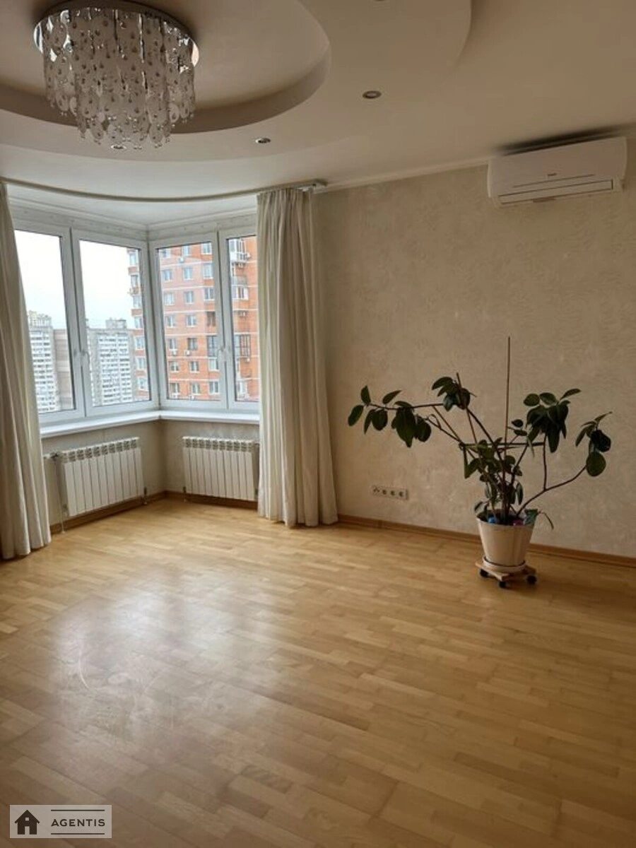 Сдам квартиру 3 комнаты, 109 m², 13 эт./21 этаж. Костянтина Данькевича вул., Киев. 