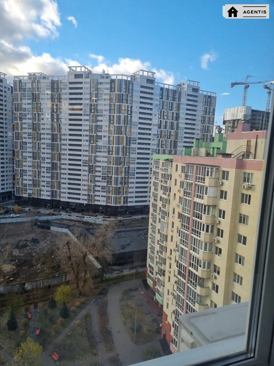 Сдам квартиру 1 комната, 48 m², 14 эт./18 этажей. 25, Дениса Рачінського вул. (Комбінатна), Киев. 