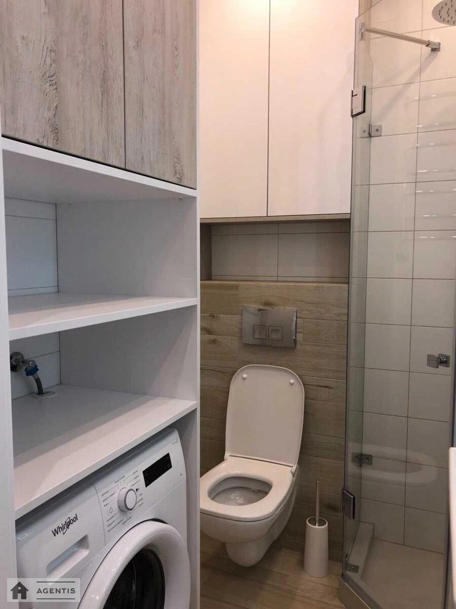 Здам квартиру 1 кімната, 31 m², 6 пов./10 поверхів. Салютна, Київ. 