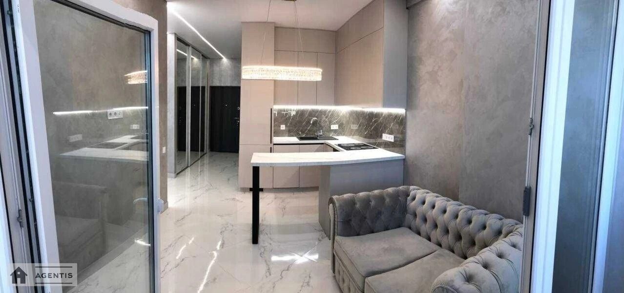 Сдам квартиру 1 комната, 55 m², 18 эт./36 этажей. 11, Берестейський просп. (Перемоги), Киев. 