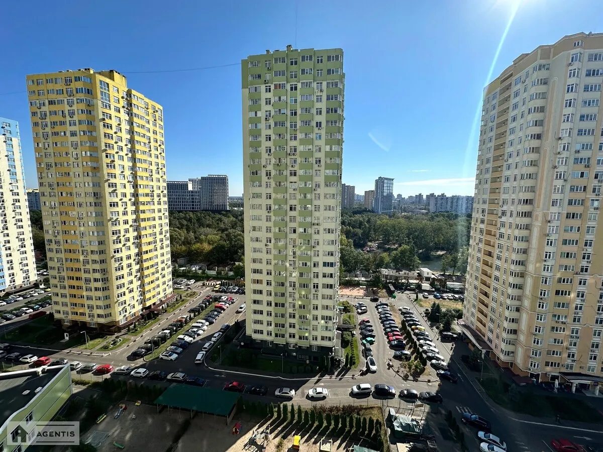 Apartment for rent 1 room, 49 m², 15th fl./25 floors. 14, Voskresenska 14, Kyiv. 