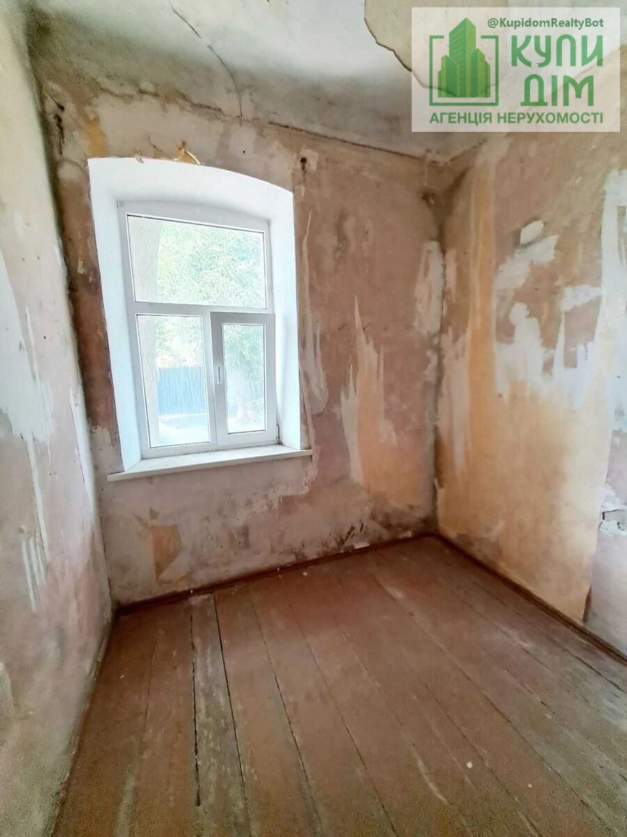 Продаж квартири 2 кімнати, 31 m², 1 пов./1 пов.. Тараса Карпи вул. (Тимирязева), Кропивницький. 