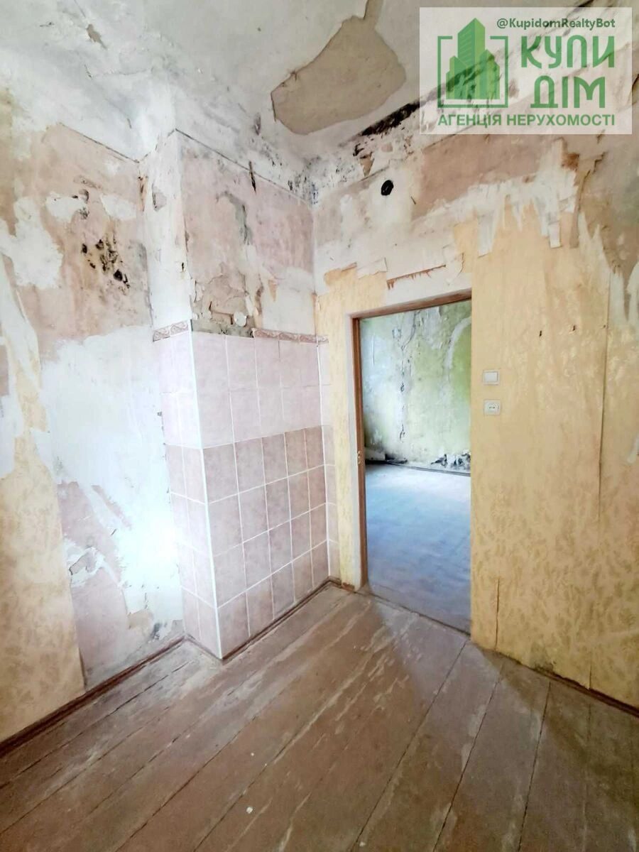 Продаж квартири 2 кімнати, 31 m², 1 пов./1 пов.. Тараса Карпи вул. (Тимирязева), Кропивницький. 