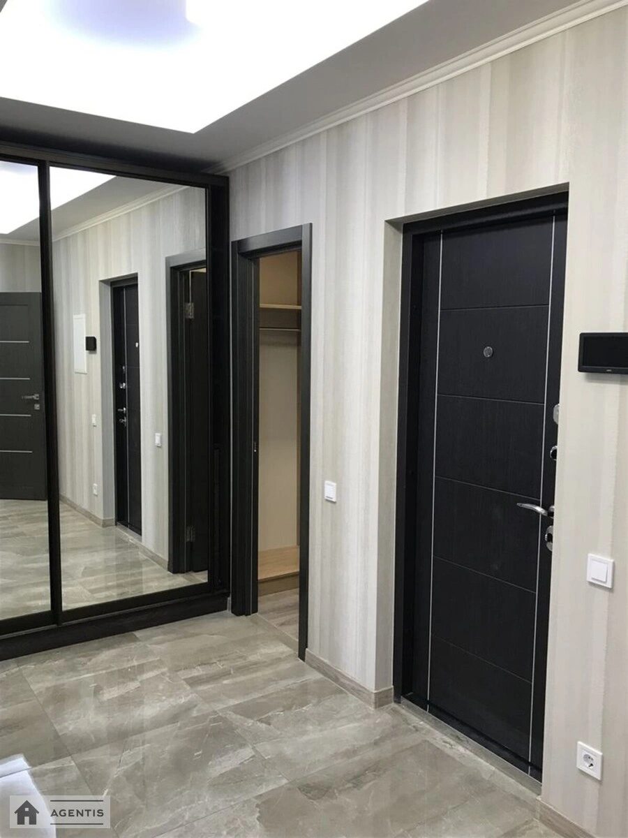 Сдам квартиру 1 комната, 46 m², 16 эт./25 этажей. 20, Соломянська вул., Киев. 