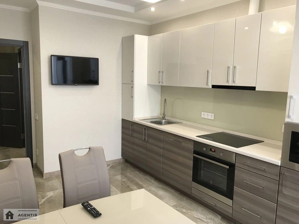 Сдам квартиру 1 комната, 46 m², 16 эт./25 этажей. 20, Соломянська вул., Киев. 