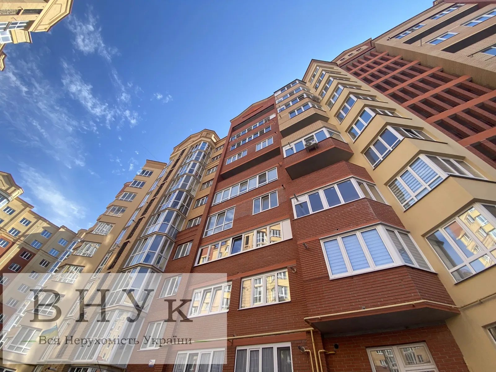 Apartments for sale 2 rooms, 661 m², 1st fl./10 floors. Tarnavskoho Henerala vul., Ternopil. 