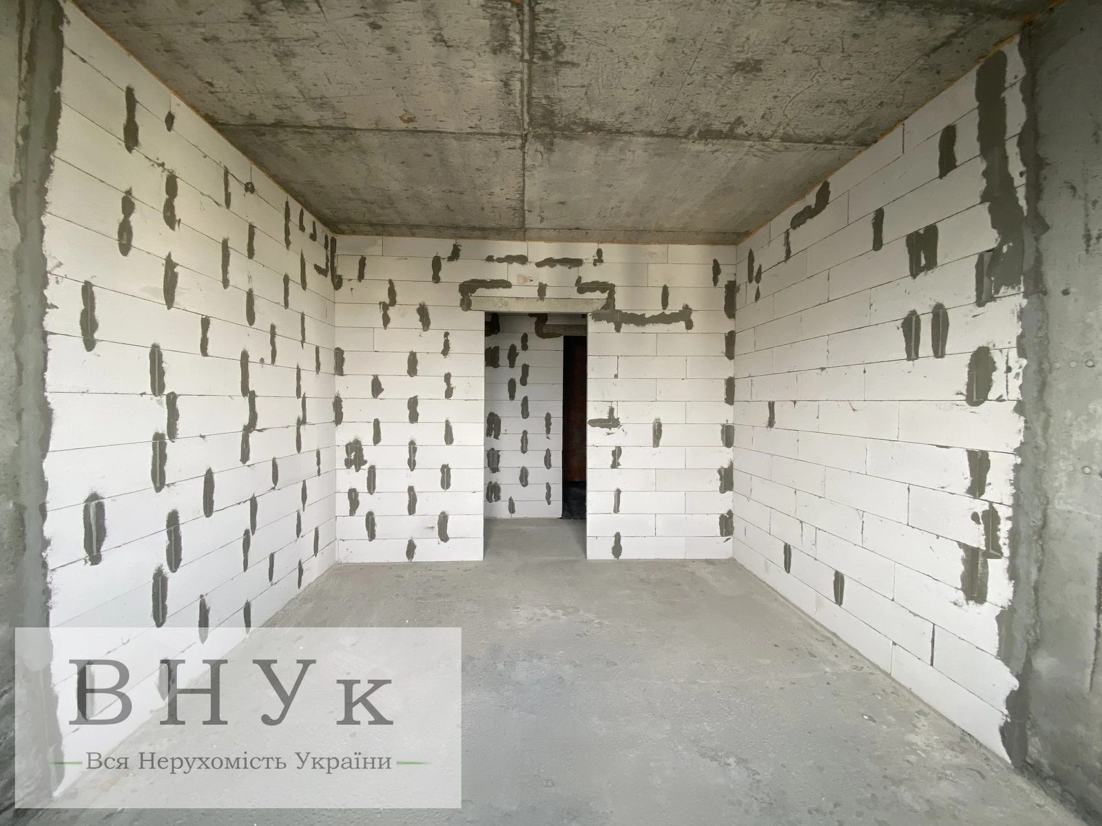 Продаж квартири 3 кімнати, 833 m², 6 пов./16 поверхів. Нечая Полковника вул., Тернопіль. 