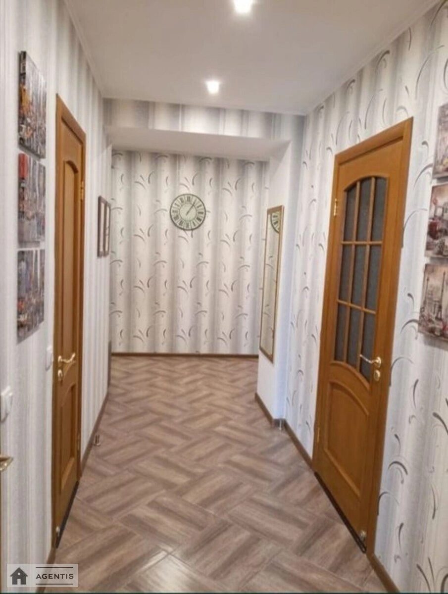 Здам квартиру 2 кімнати, 71 m², 12 пов./17 поверхів. 25, Дениса Рачінського вул. (Комбінатна), Київ. 