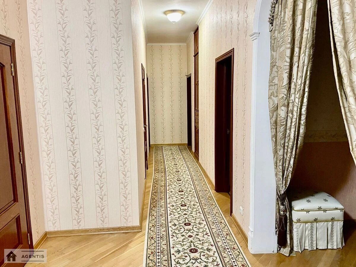 Здам квартиру 3 кімнати, 120 m², 5 пов./23 поверхи. 30, Лесі Українки 30, Київ. 