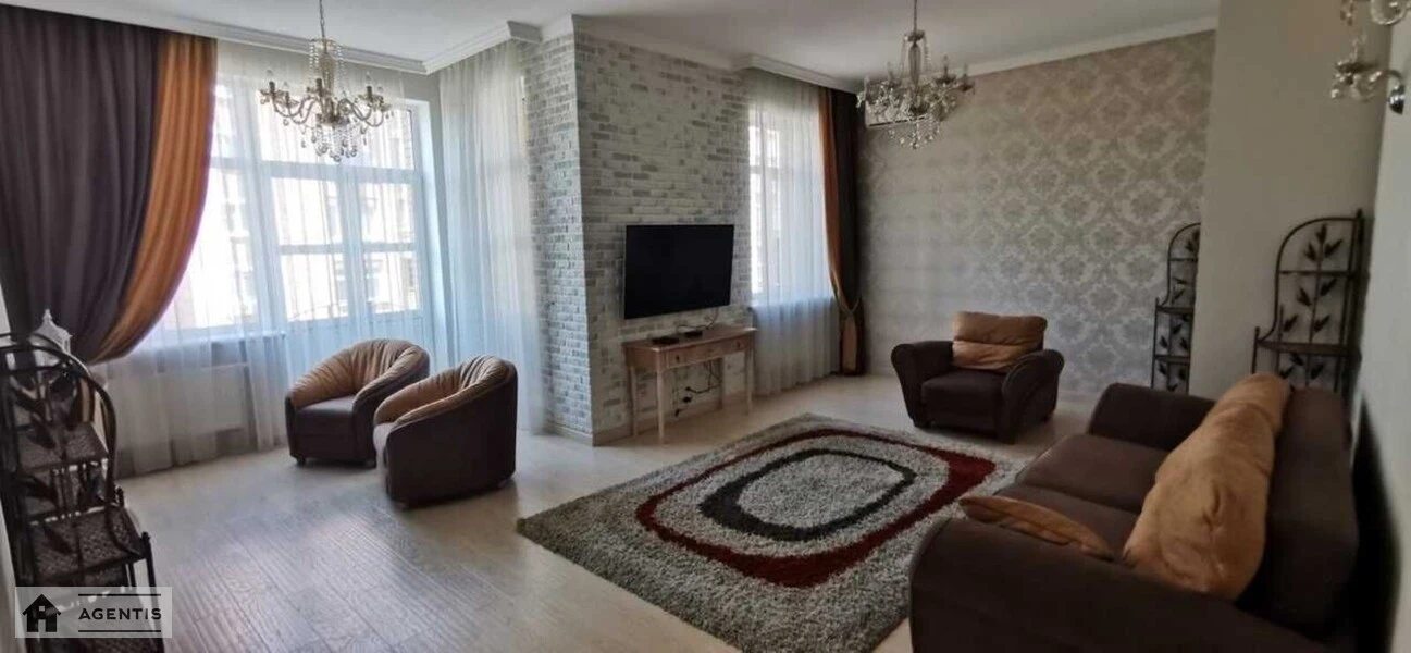 Apartment for rent 3 rooms, 120 m², 4th fl./14 floors. 66, Dmytrivska 66, Kyiv. 