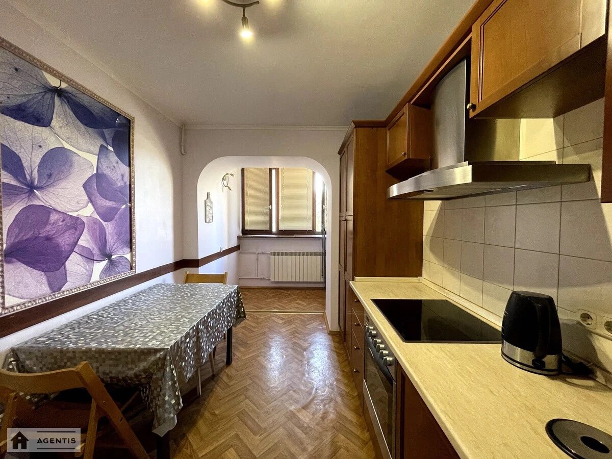 Apartment for rent 3 rooms, 75 m², 2nd fl./15 floors. 88, Antonovycha vul. Horkoho, Kyiv. 