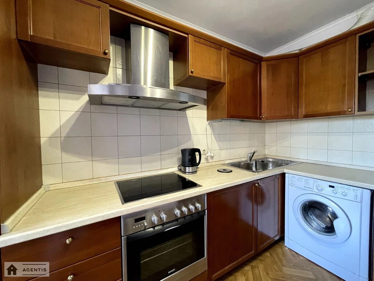 Apartment for rent 3 rooms, 75 m², 2nd fl./15 floors. 88, Antonovycha vul. Horkoho, Kyiv. 