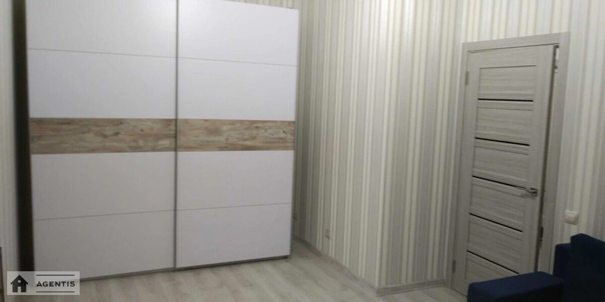 Сдам квартиру 1 комната, 36 m², 2 эт./17 этажей. 32, Сергія Данченка вул., Киев. 