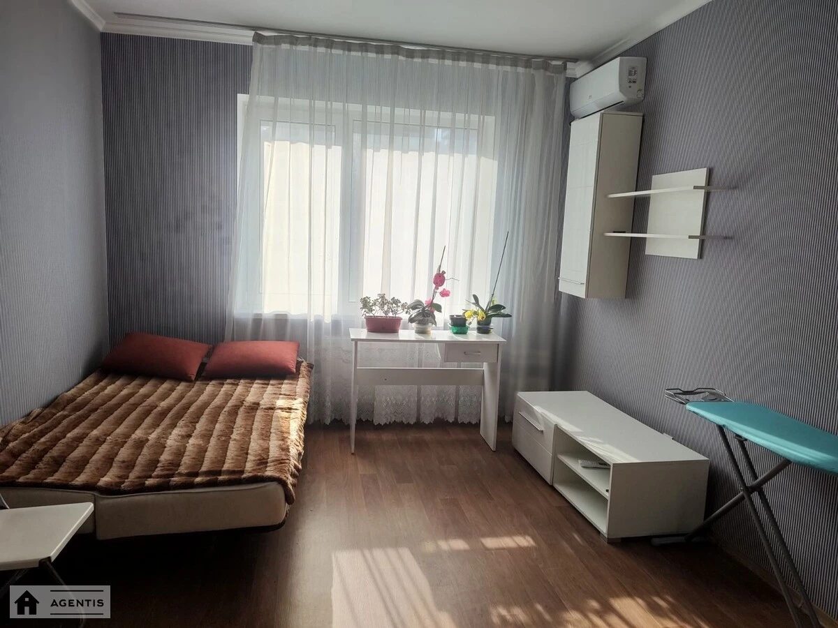 Сдам квартиру 1 комната, 38 m², 13 эт./25 этажей. 16, Бориса Гмирі вул., Киев. 