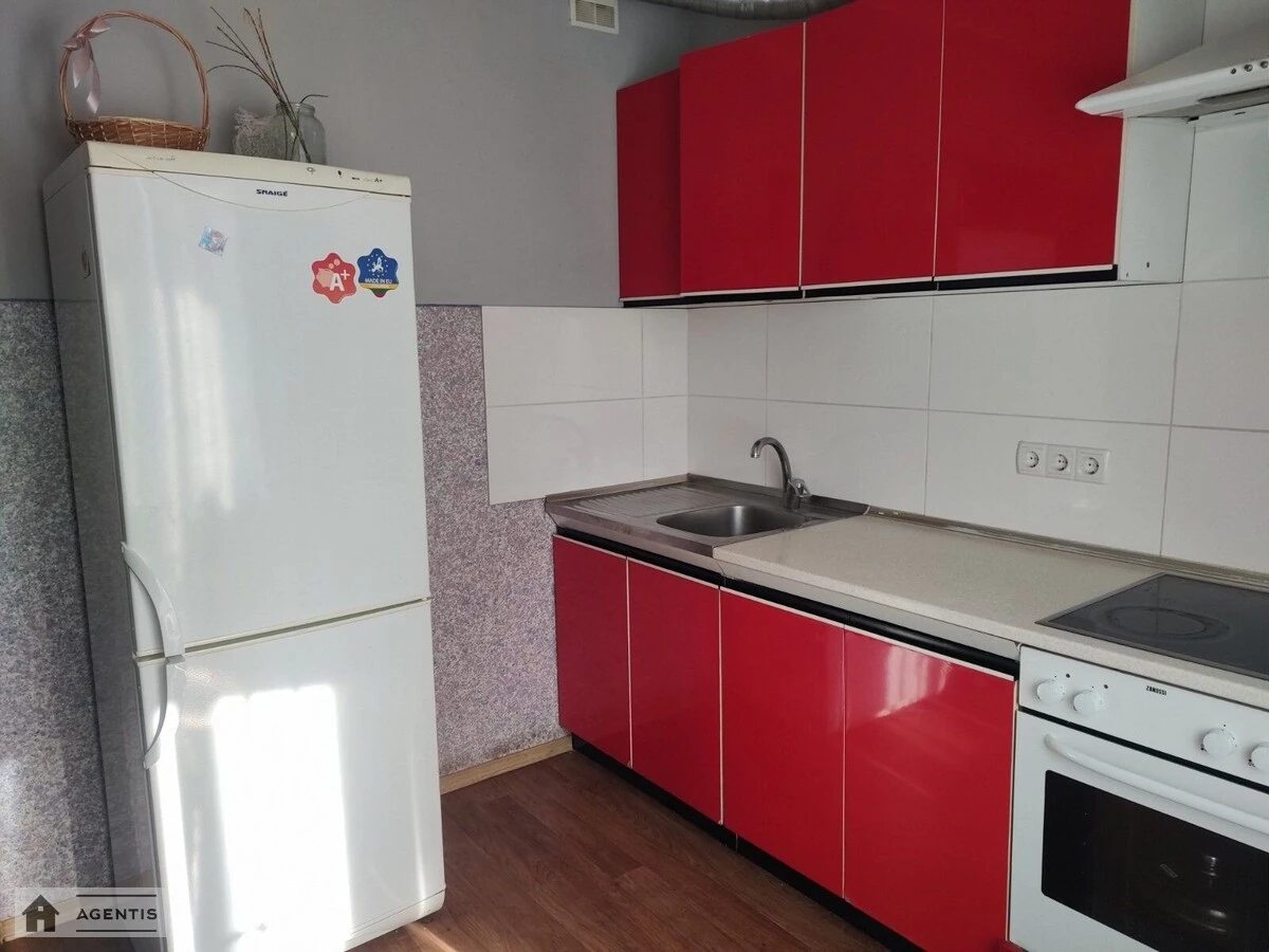 Сдам квартиру 1 комната, 38 m², 13 эт./25 этажей. 16, Бориса Гмирі вул., Киев. 