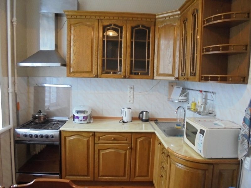 Apartment for rent. 2 rooms, 61 m², 2nd floor/5 floors. 18, Gagarina Yuriya 18, Kyiv. 