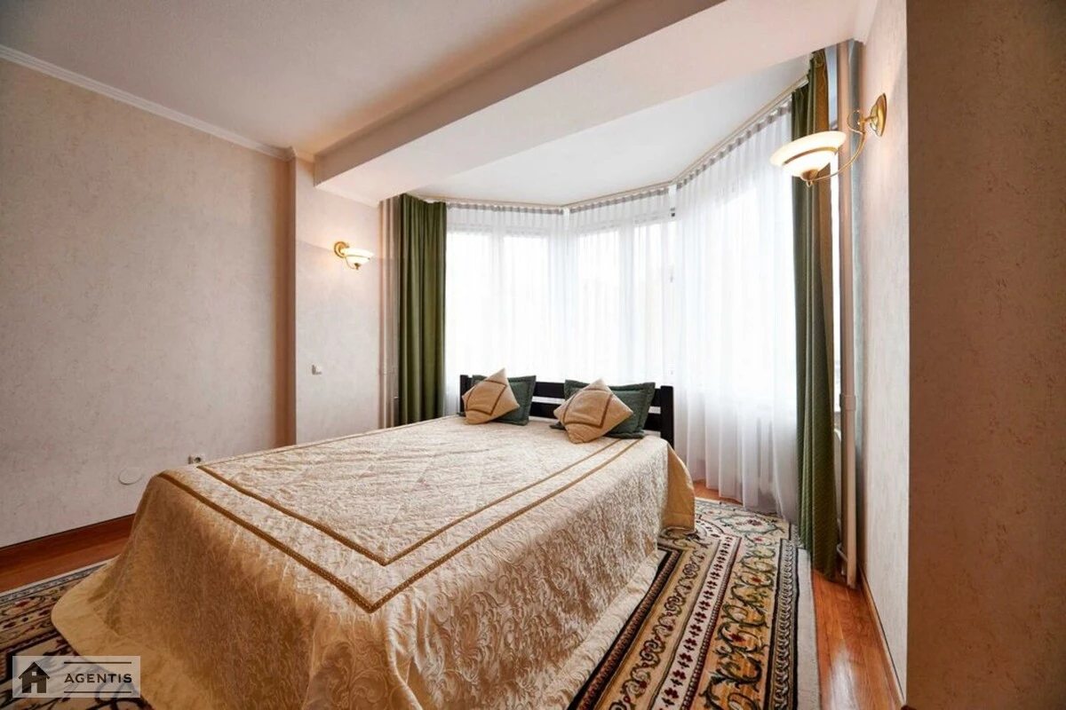 Apartment for rent 3 rooms, 120 m², 5th fl./12 floors. 29, Levka Lukyanenka vul. Marshala Tymoshenka, Kyiv. 