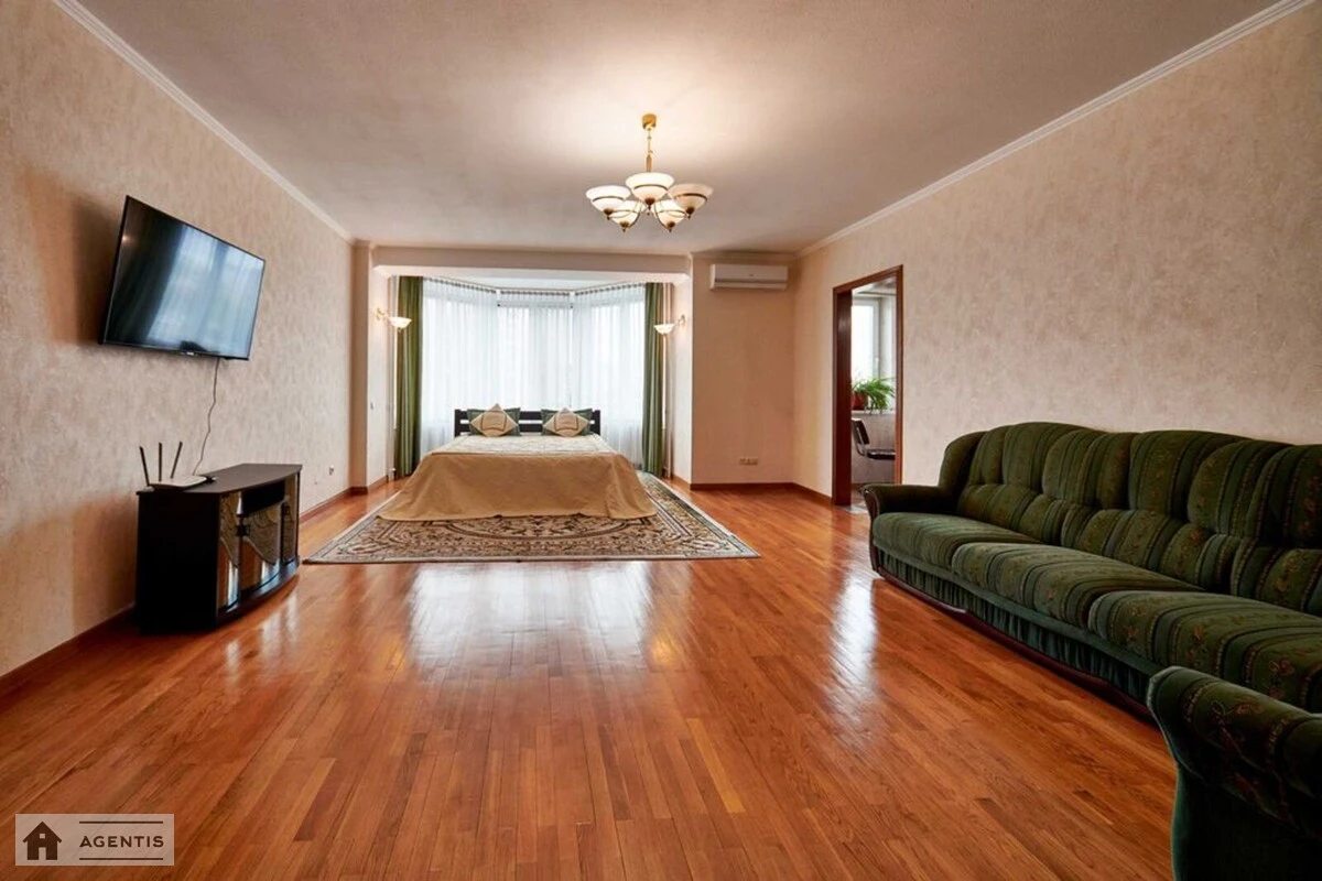 Apartment for rent 3 rooms, 120 m², 5th fl./12 floors. 29, Levka Lukyanenka vul. Marshala Tymoshenka, Kyiv. 