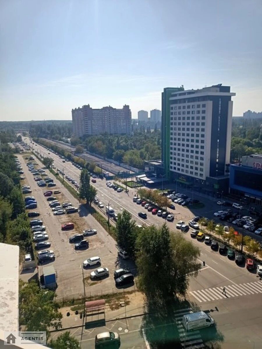 Сдам квартиру 1 комната, 59 m², 13 эт./19 этажей. Голосеевский район, Киев. 