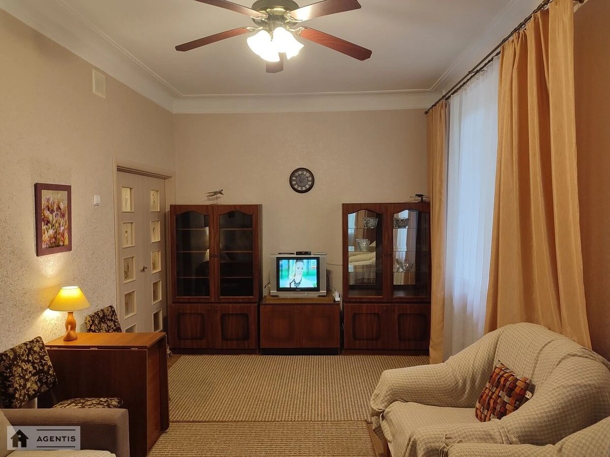 Apartment for rent 2 rooms, 55 m², 1st fl./5 floors. 4, Rene Dekarta vul. Kulibina, Kyiv. 