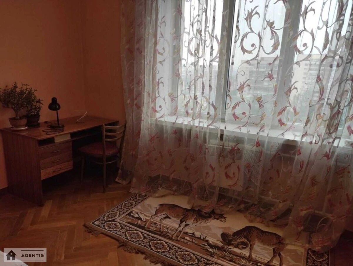 Apartment for rent 3 rooms, 86 m², 8th fl./9 floors. 38, Predslavynska 38, Kyiv. 