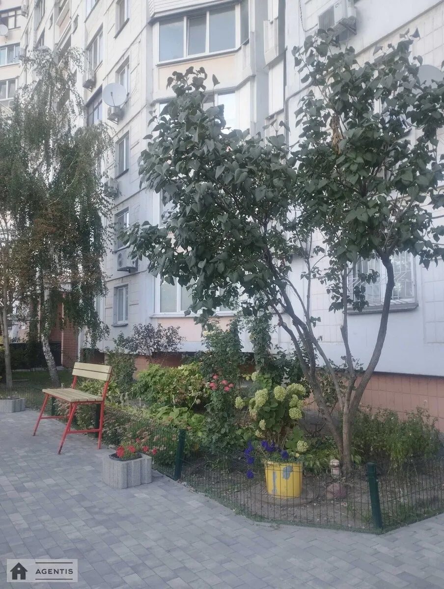 Здам квартиру 1 кімната, 45 m², 7 пов./16 поверхів. 2, Івана Пулюя вул., Київ. 