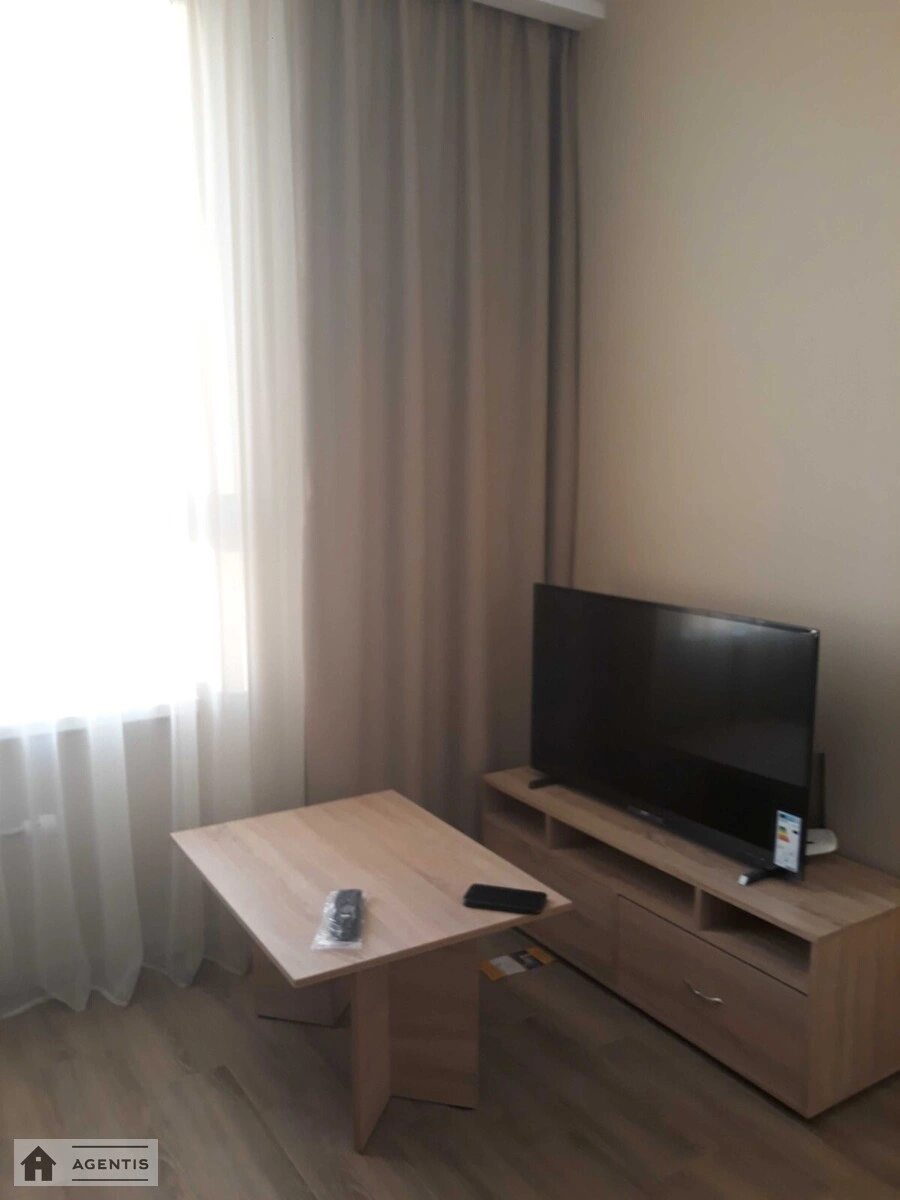 Apartment for rent 1 room, 41 m², 21st fl./26 floors. 10, Dragomanova 10, Kyiv. 