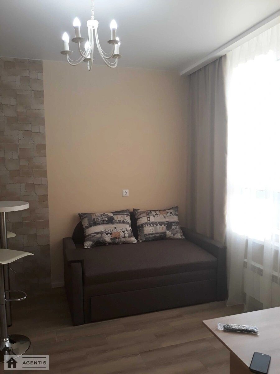 Apartment for rent 1 room, 41 m², 21st fl./26 floors. 10, Dragomanova 10, Kyiv. 