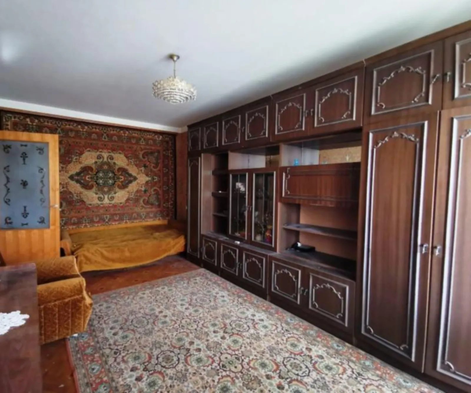 Apartments for sale 2 rooms, 48 m², 8th fl./9 floors. Hlushko Akademyka pr., Odesa. 