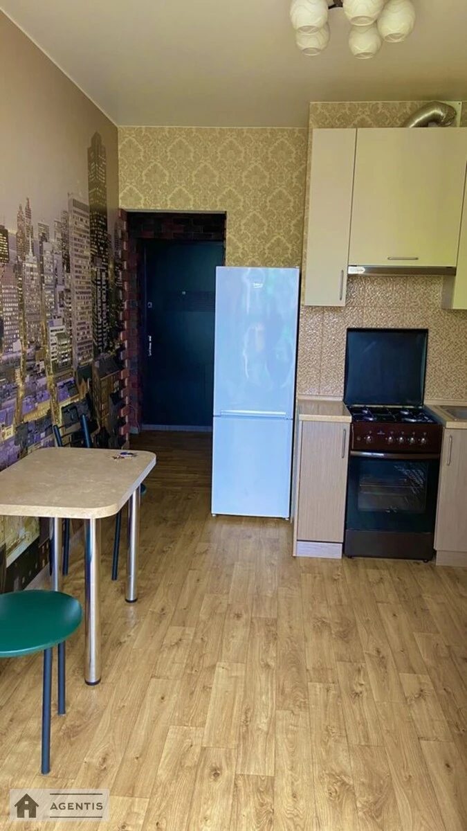 Здам квартиру 1 кімната, 40 m², 8 пов./10 поверхів. 2, Единства , Крюківщина. 