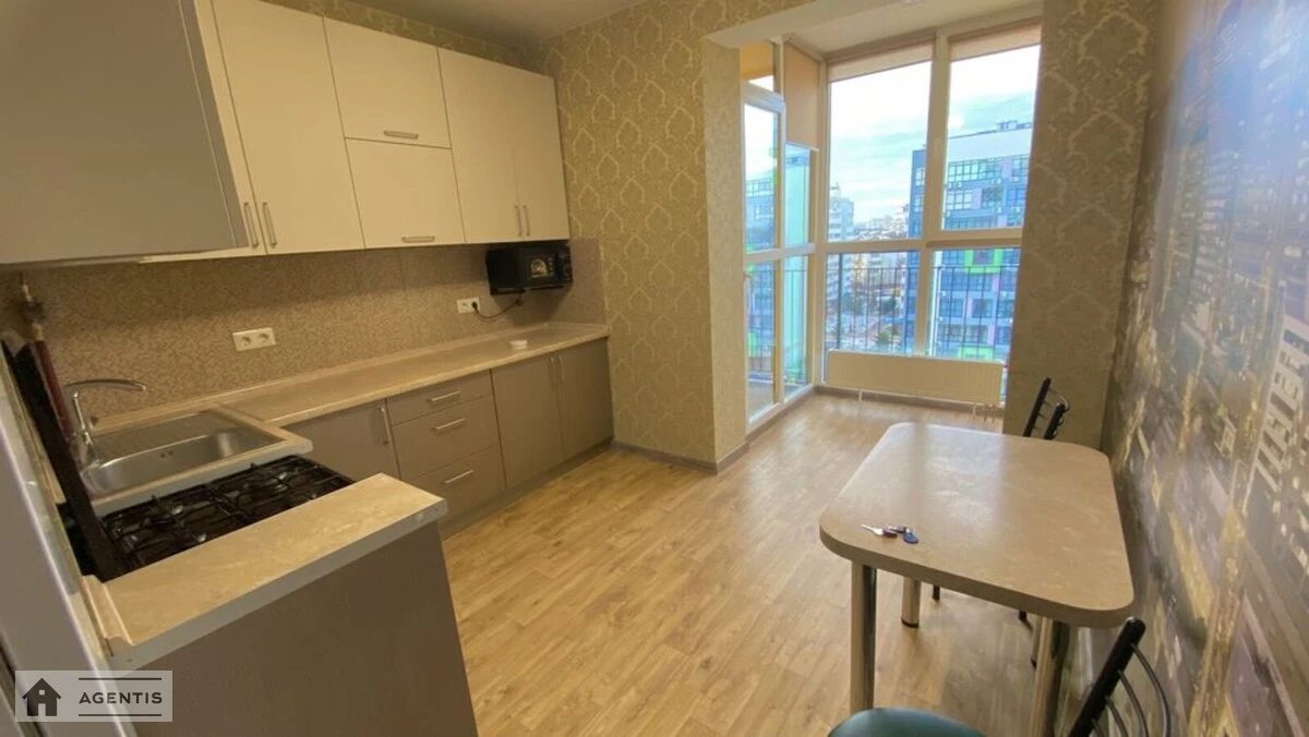 Сдам квартиру 1 комната, 40 m², 8 эт./10 этажей. 2, Единства , Крюковщина. 