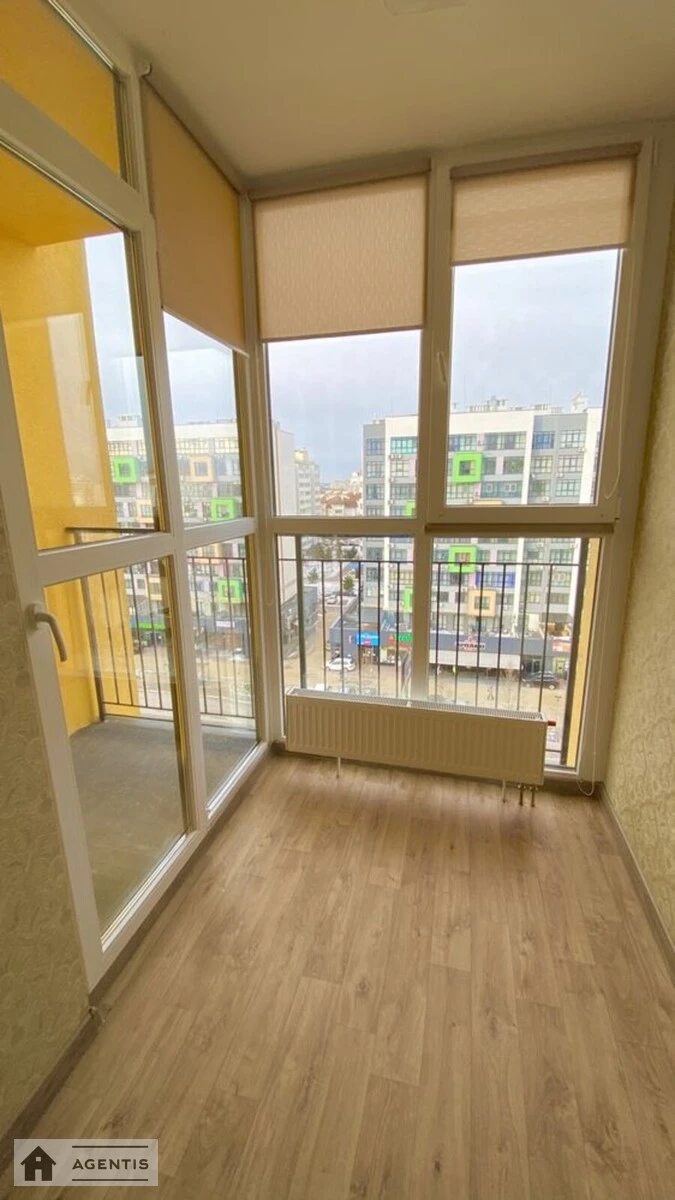 Apartment for rent 1 room, 40 m², 8th fl./10 floors. 2, Edynstva , Kryukivshchyna. 