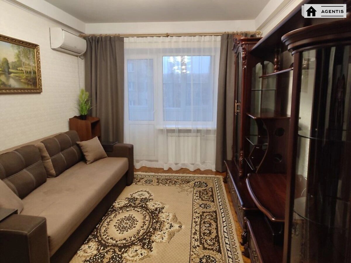 Apartment for rent 2 rooms, 47 m², 4th fl./5 floors. 3, Orikhuvatska vul. Burmystrenka, Kyiv. 