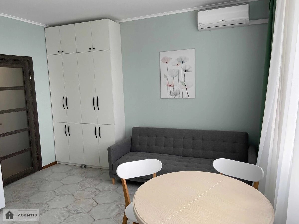 Apartment for rent 1 room, 49 m², 13th fl./26 floors. 15, Akademika Zabolotnoho vul., Kyiv. 