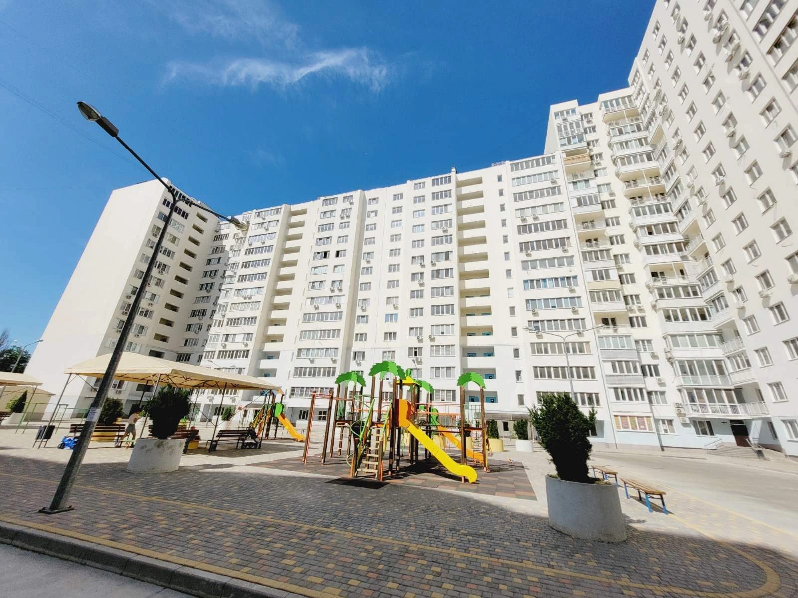 Продаж квартири 1 кімната, 524 m², 6 пов./14 поверхів. 203, Костанди ул., Одеса. 