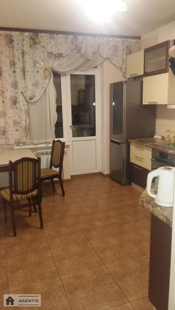 Сдам квартиру 1 комната, 49 m², 20 эт./25 этажей. 4, Авіаконструктора Ігоря Сікорського вул., Киев. 