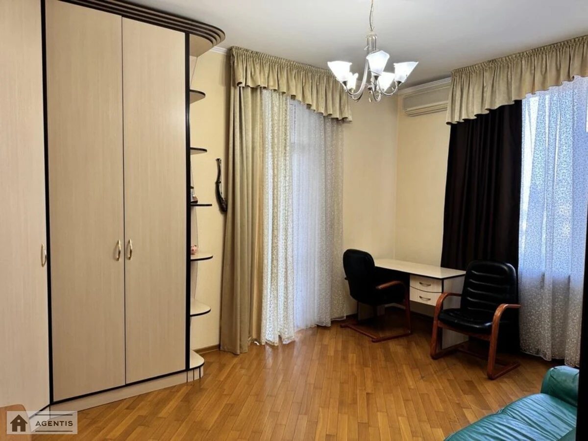 Apartment for rent 4 rooms, 200 m², 15th fl./16 floors. 13, Staronavodnitcka 13, Kyiv. 