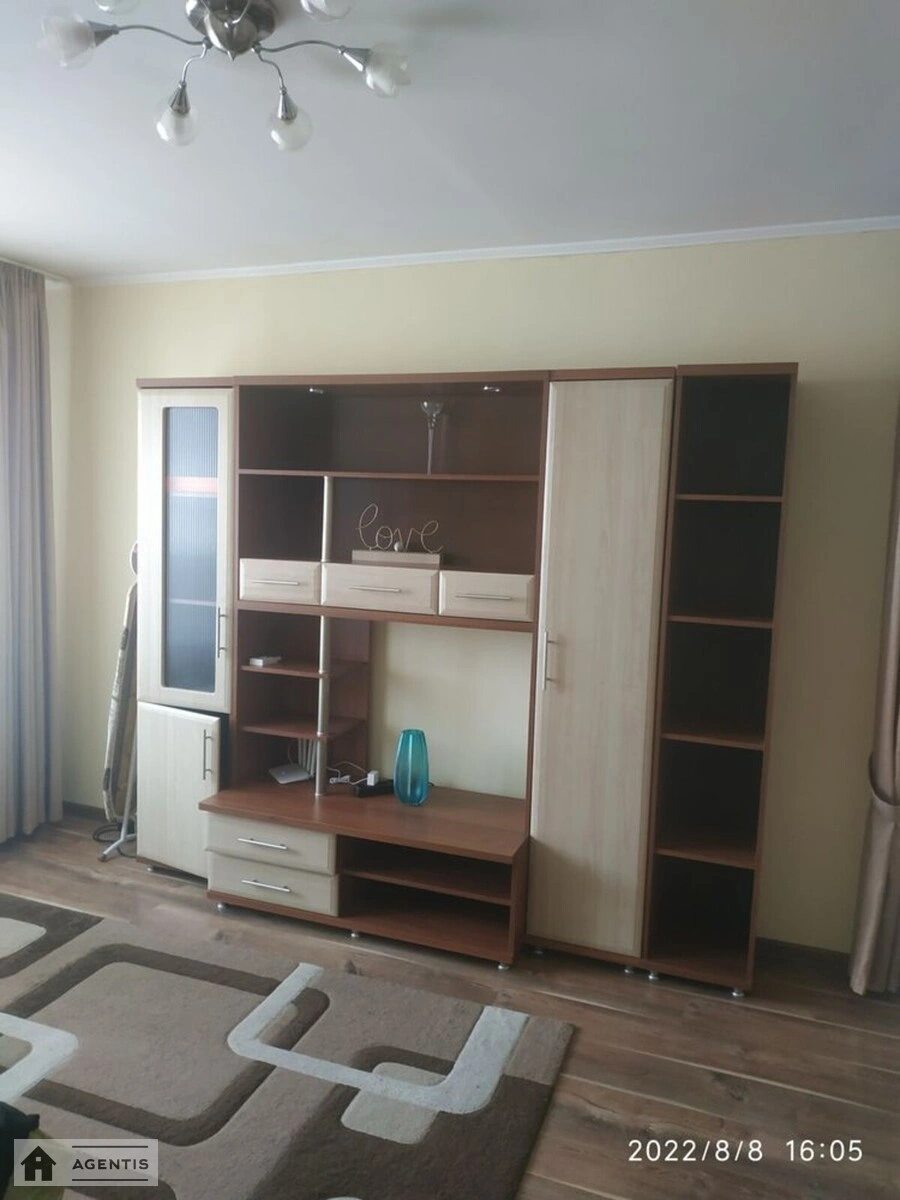 Apartment for rent 1 room, 35 m², 9th fl./9 floors. Arkhitektora Verbytskoho vul., Kyiv. 