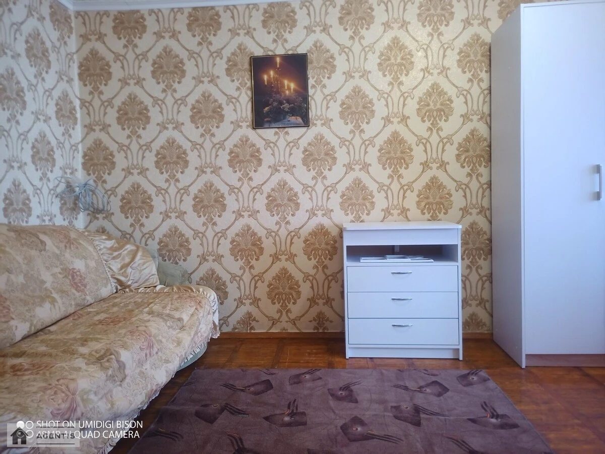 Apartment for rent 1 room, 31 m², 4th fl./9 floors. Podilskyy rayon, Kyiv. 