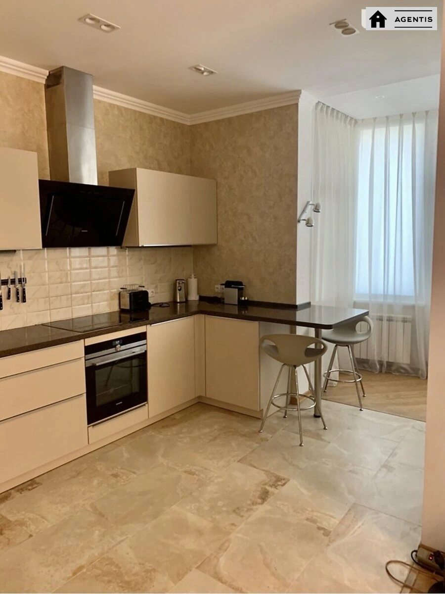 Сдам квартиру 1 комната, 80 m², 18 эт./26 этажей. 371, Василя Тютюнника вул. (Анрі Барбюса), Киев. 